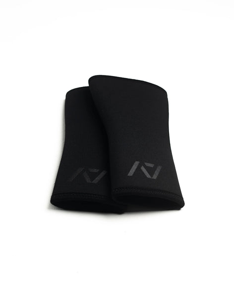Hourglass Stiff Knee Sleeves - Stealth
