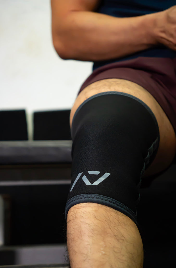 Hourglass Stiff Knee Sleeves - Shadow Stone